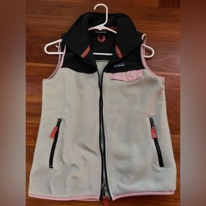 Multicolored Patagonia vest